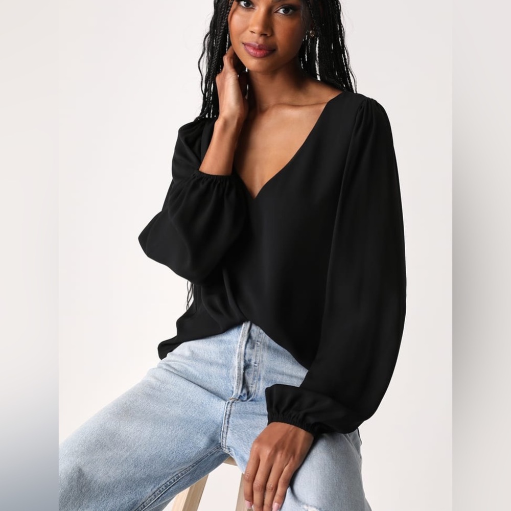 Black Long Sleeve V-Neck Shirt